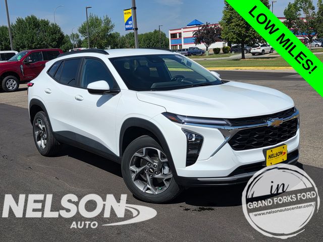 2025 Chevrolet Trax LT FWD