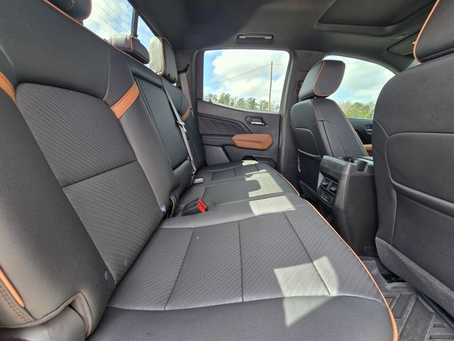 2025 GMC Canyon AT4:44963A