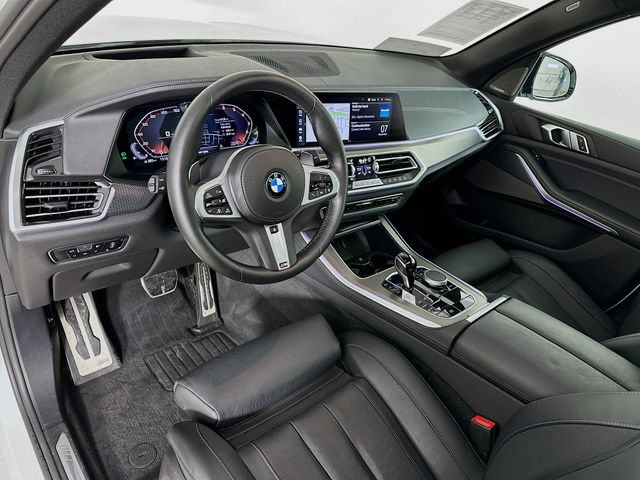 2022 BMW X5 M50i 9