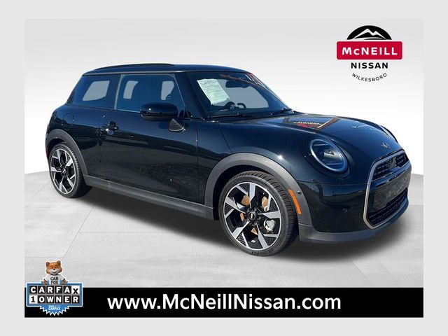 Midnight Black 2025 MINI Cooper S Signature Trim 2-door Hatchback Hatchback Front-Wheel Drive 7-Speed Automatic