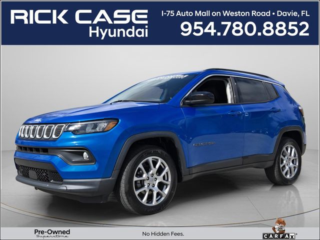 Laser Blue Pearlcoat 2022 Jeep Compass Latitude Lux 4WD SUV / Crossover Four-Wheel Drive 9-Speed Automatic