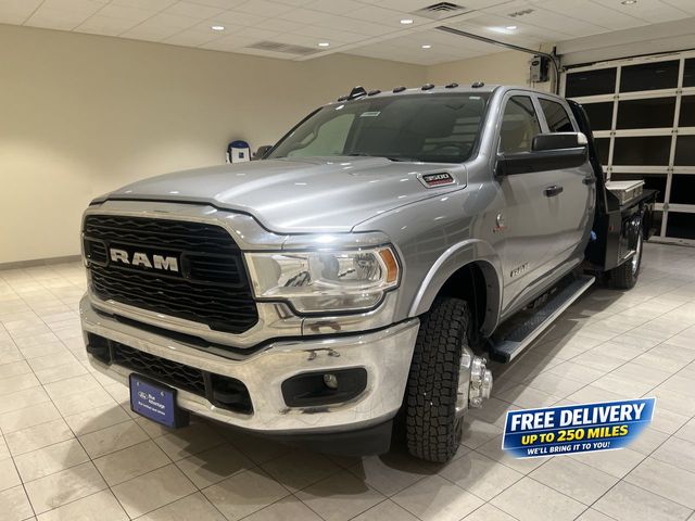 2020 RAM 3500 Chassis Tradesman Crew Cab DRW RWD