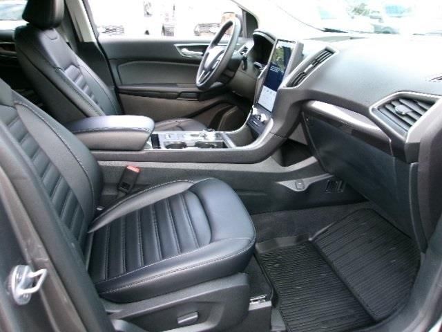 used 2022 Ford Edge car, priced at $24,996