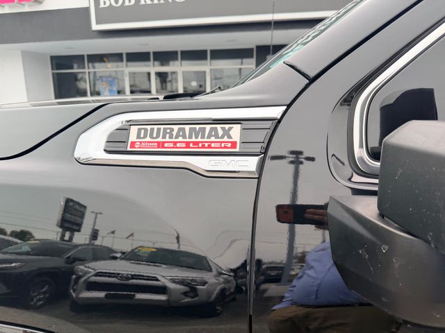 2022 GMC Sierra 2500HD Denali Black at Bob King Buick GMC