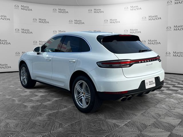 Used 2019  Porsche S image 3