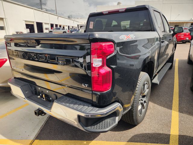 2023 Chevrolet Silverado 1500 LT - 4