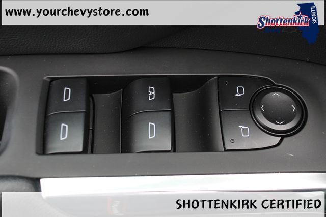 Used 2025 Chevrolet Traverse SUV