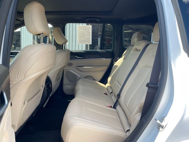 2023 Jeep Grand Cherokee 4xe - Bright White Clearcoat exterior view 12