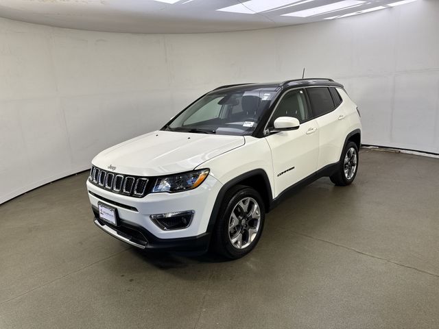 2018 Jeep Compass Limited photo