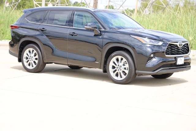 2026 Toyota Highlander Hybrid Limited - 0