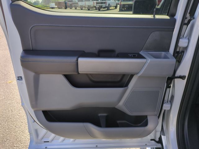 Used 2025 White Ford XLT image 25
