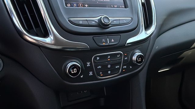 Used 2024 Gray Chevrolet LT image 31