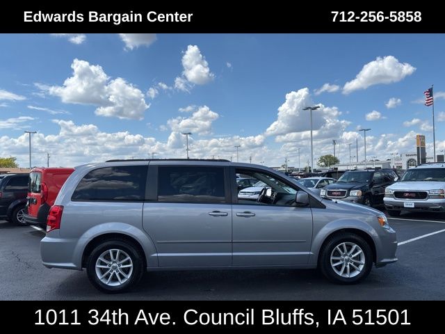2015 Dodge Grand Caravan SXT photo