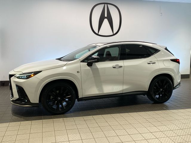 Used 2022  Lexus 350 F SPORT Handling image 3