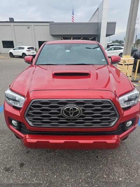 2023 Toyota Tacoma TRD Sport 3