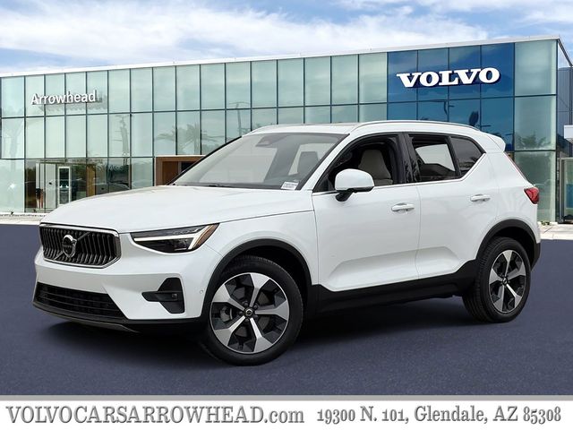 2024 Volvo XC40 B5 Plus Bright Theme AWD