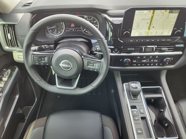 Used 2025 Nissan Pathfinder SUV