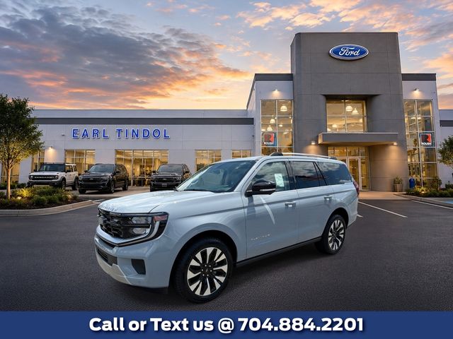 Glacier Gray Metallic Tri-Coat 2026 Ford Expedition SUV / Crossover Four-Wheel Drive Automatic