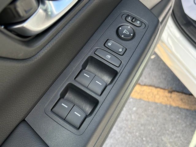 used 2025 Honda CR-V Hybrid car, priced at $36,995