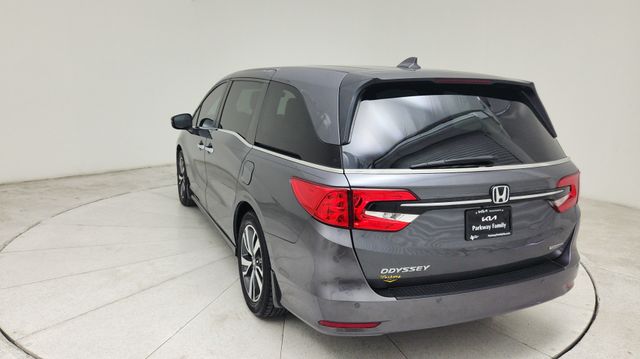 2023 Honda Odyssey Touring  at Community Kia