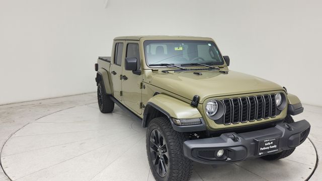 2025 Jeep Gladiator Nighthawk - 7