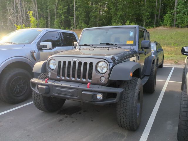 Used 2016 Gray Jeep Sport image 2