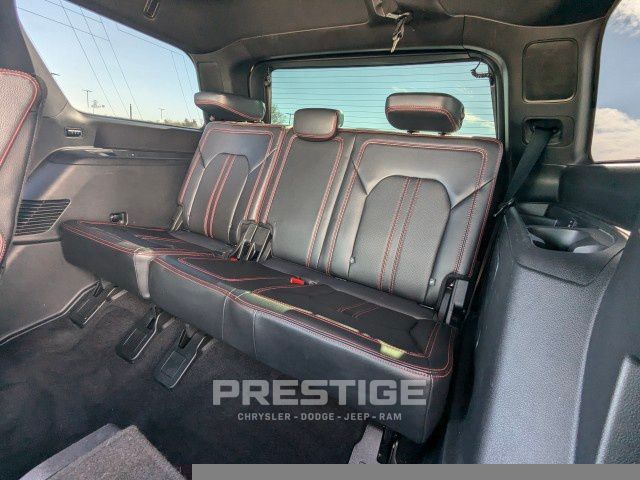 2019 Ford Expedition Limited 28