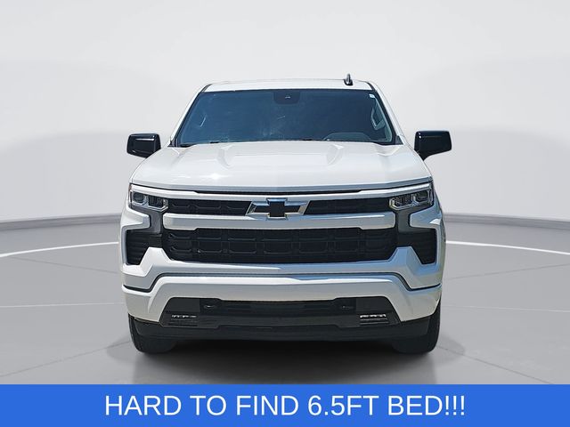 Used 2024 White Chevrolet RST image 8