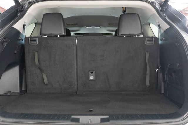 Used 2023 Toyota Highlander SUV