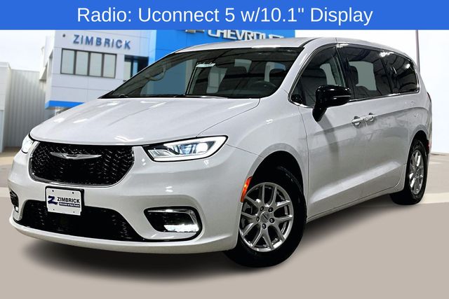 View vehicle photo 3