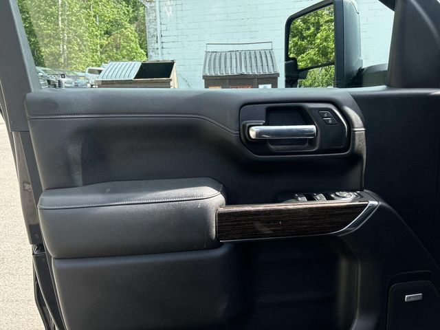 2022 GMC Sierra 1500 Limited - Image 13