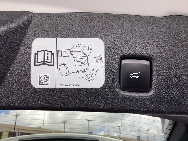 Used Car 2020 Ford Escape Hybrid  Titanium For Sale Under $20,000 In San Antonio, Texas
