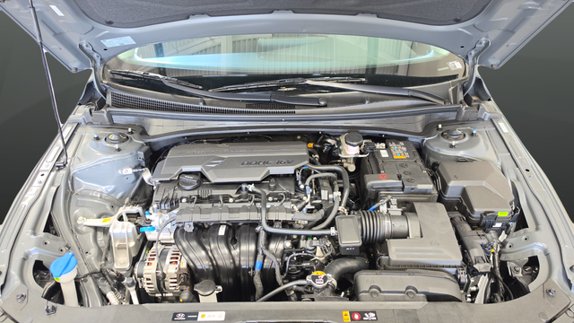 New 2026 Ecotronic Gray Hyundai SE image 26