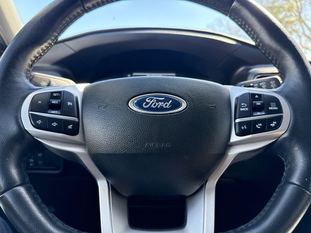 Certified Used 2023 Gray Ford XLT image 31