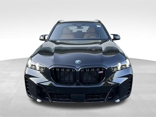 2025 BMW X5 M60i 2