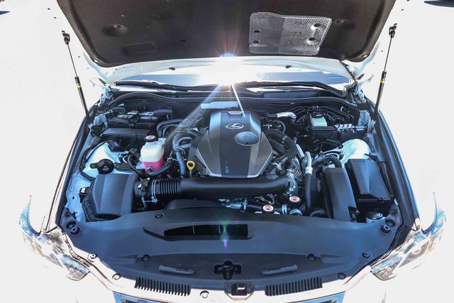 Used 2020 White Lexus 300 image 33