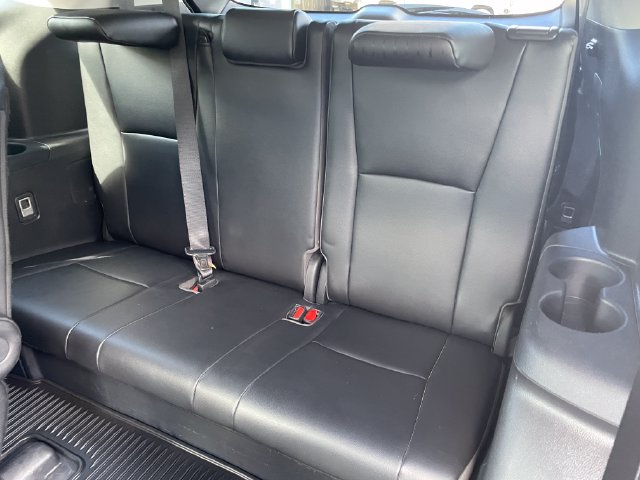 Used 2022 Toyota Highlander Hybrid SUV