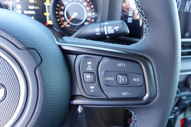 new 2026 Jeep Gladiator car, priced at $61,140