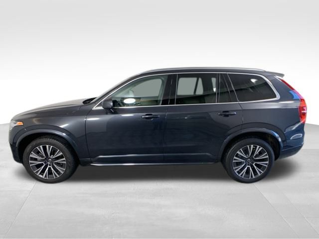 2021 Volvo XC90 T6 Momentum 4