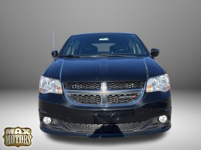 Used 2018 Dodge Grand Caravan SXT with VIN 2C4RDGCG2JR207591 for sale in Kansas City