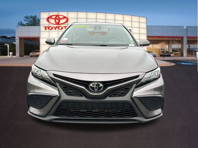 2024 Toyota Camry SE 24