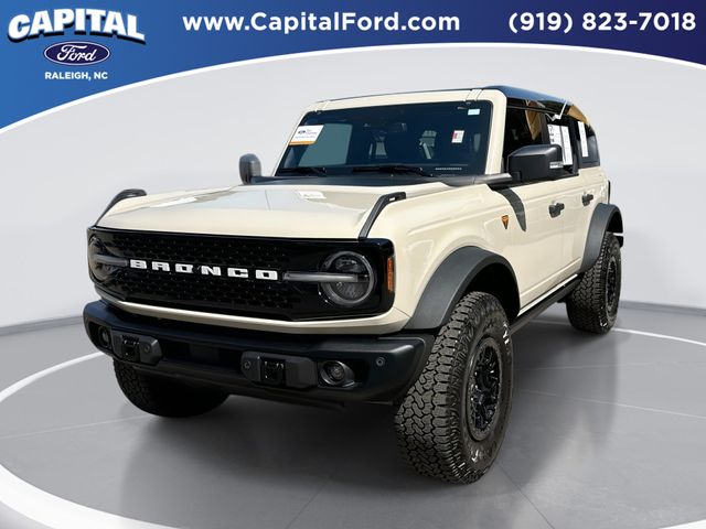 2025 Ford Bronco Badlands 4x4's photo