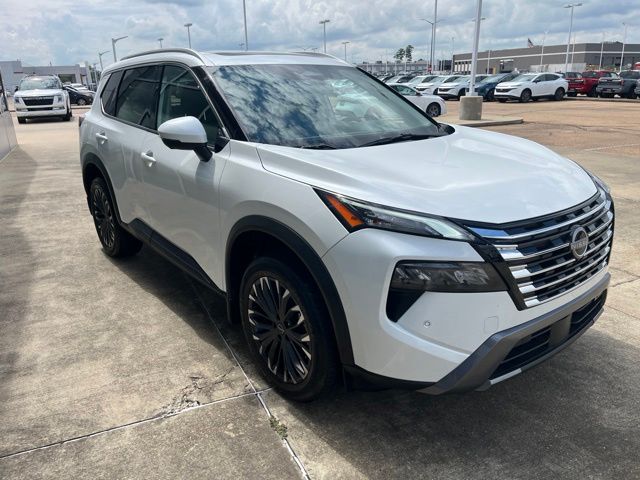 Used 2025 Nissan Rogue SUV