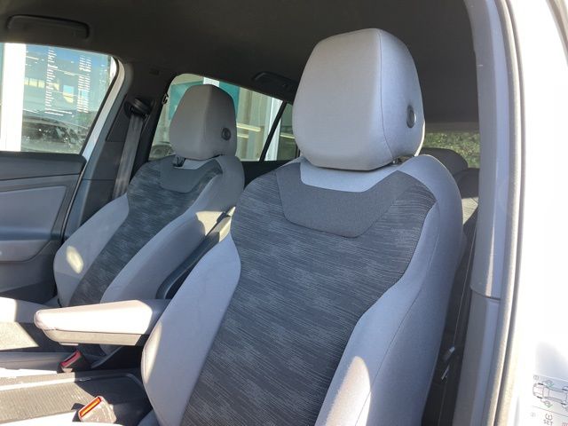 used 2022 Volkswagen ID.4 car, priced at $19,288