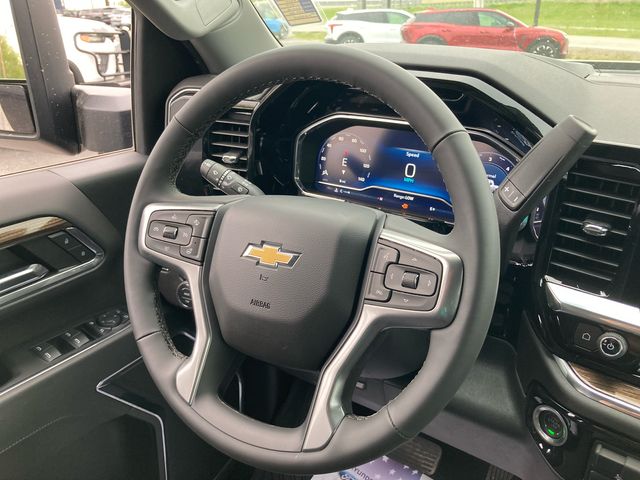 2024 Chevrolet Silverado 2500HD LT 18