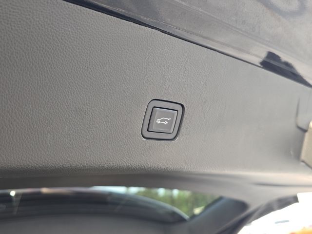 2022 Chevrolet Traverse Premier:44956A