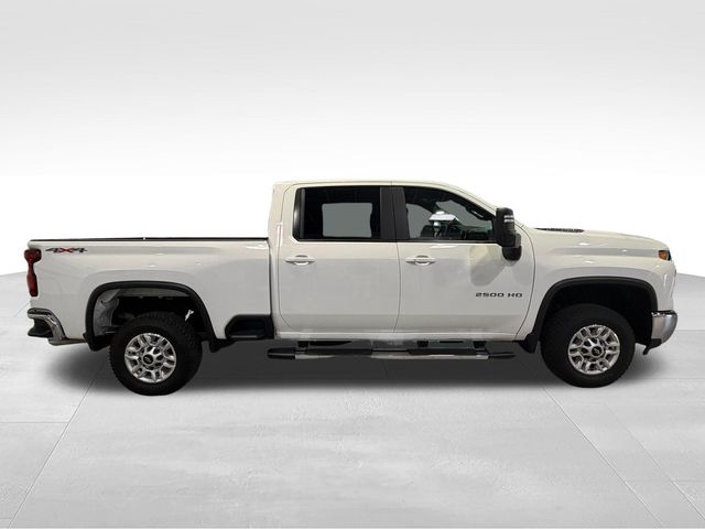 2025 Chevrolet Silverado 2500HD LT White at Bob King Buick GMC