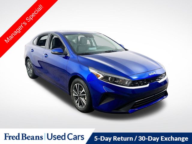 Deep Sea Blue 2024 Kia Forte Sedan Front-Wheel Drive Continuously Variable Transmission