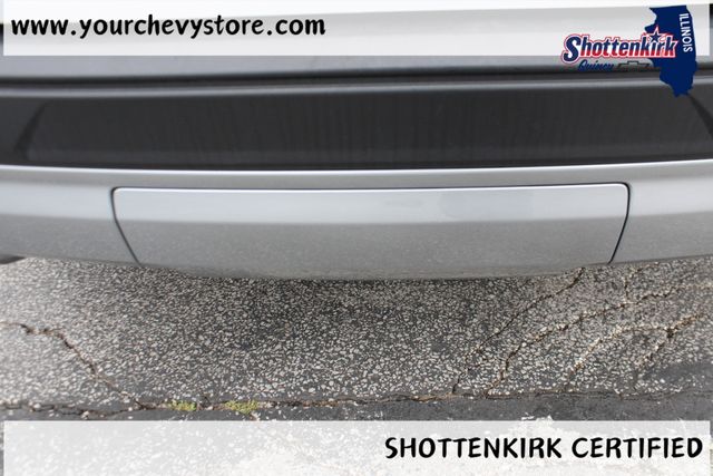 Used 2025 Chevrolet Traverse SUV