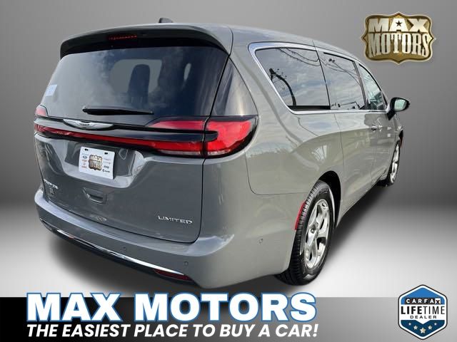 2024 Chrysler Pacifica Limited 9